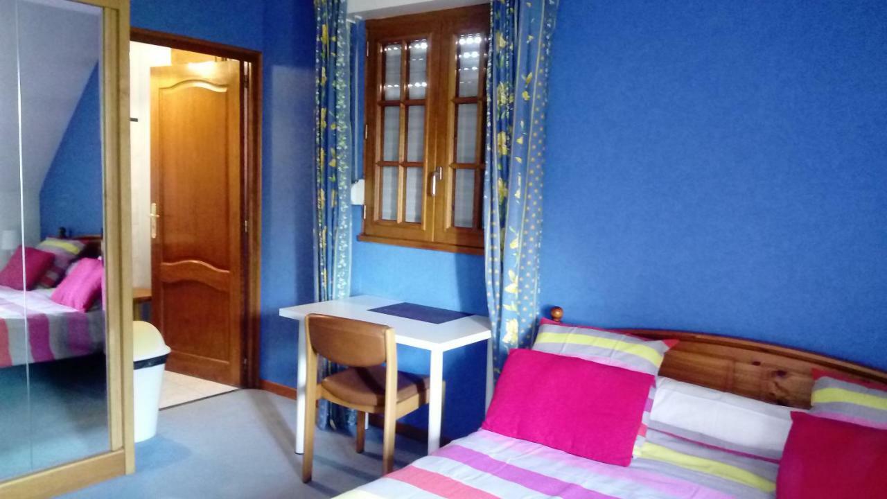 Bed and Breakfast Le Cedre Bleu Dainville Экстерьер фото
